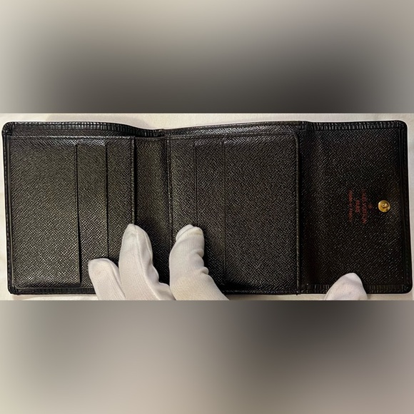 (Sold) Louis Vuitton Epi Leather Black Tri-Fold Wallet, Authentic - Picture 9 of 11